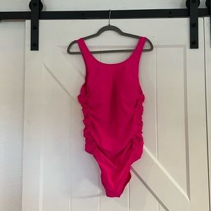 NWT Motherhood Maternity pink one piece swimsuit side ruched one piece maternity